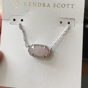 Elisa Silver Pendant Necklace In Rose Quartz